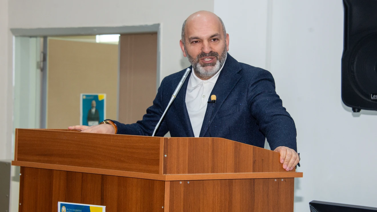 RTÜK Üyesi Davulcu, genç iletişimcilerle buluştu